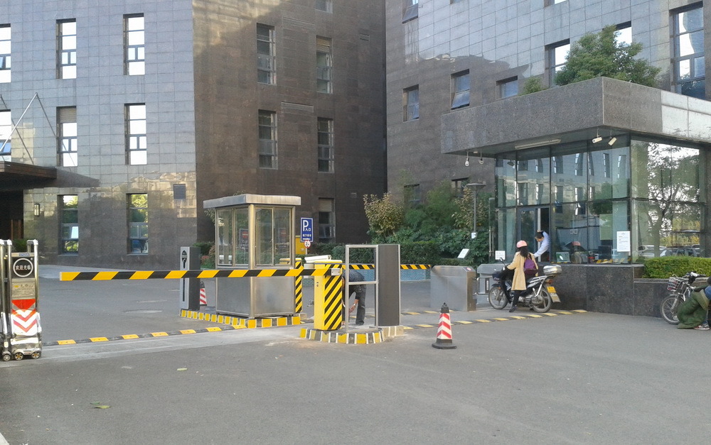 北門道閘（油漆中）2.jpg